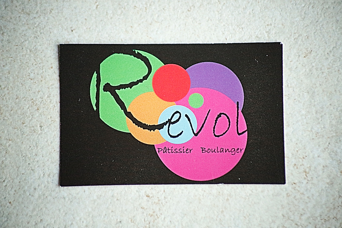 REVOL - Boulanger & Pâtisser Chiropracteur Logo Varient